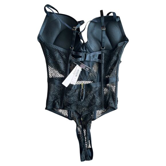 VICTORIA'S SECRET Very Sexy Bombshell Fishnet Floral Teddy, Small - Picture 2 of 3